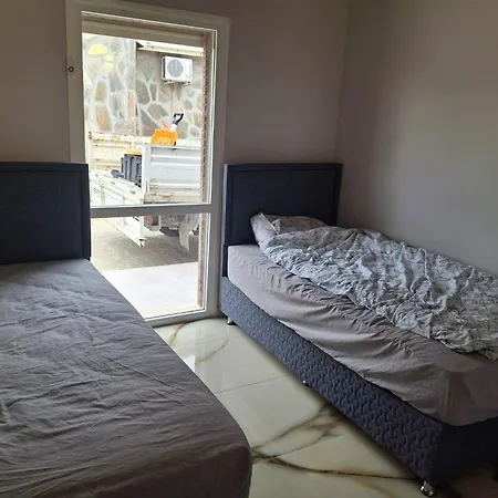 Tas Ev Villa
